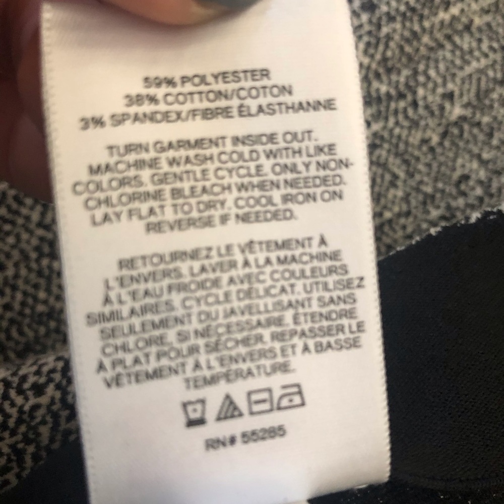 ❌SOLD❌ Express Women’s Flare Pull On Pants, NWOT - Picture 4 of 4